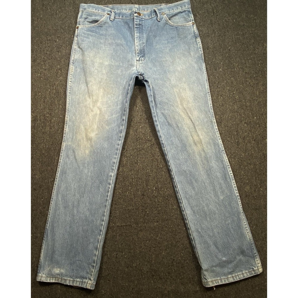 Wrangler Western Cowboy Light Washed Blue Jeans Men's 38x32 Denim‎ Distressed